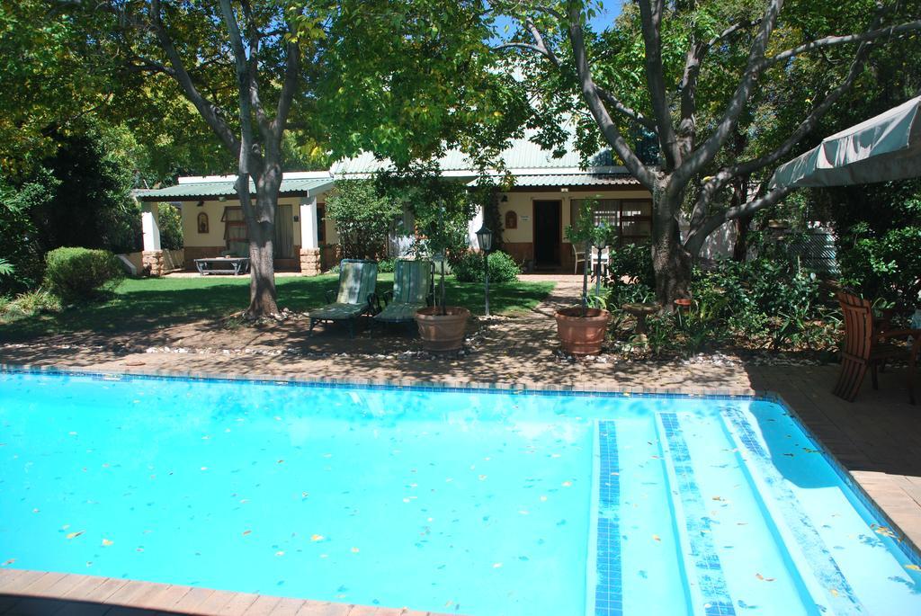 Sunninghill Guest Lodges Johannesburg Eksteriør billede